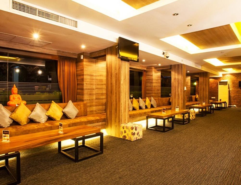 Q Hotel Бангкок Екстер'єр фото