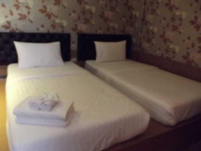 Q Hotel Бангкок Екстер'єр фото