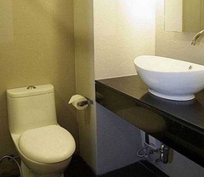 Q Hotel Бангкок Екстер'єр фото